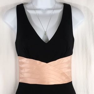 Kay Unger Dresses - Kay Unger NY sz 2 ( beautiful and excellent cond!) Kay Unger Dresses - Kay Unger NY sz 2 ( beautiful and excellent cond!)